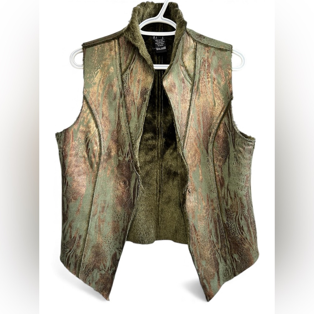 Stylish, Patterned Olive Green Vest